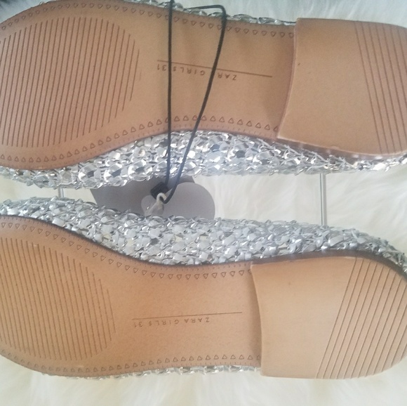 New Zara Silver  Holiday Kids Shoes - Picture 4 of 4